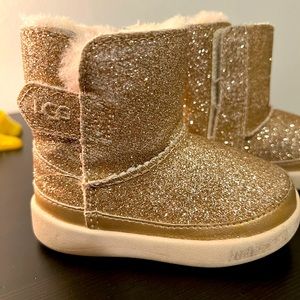 Ugg boots for toddler-gold glitter